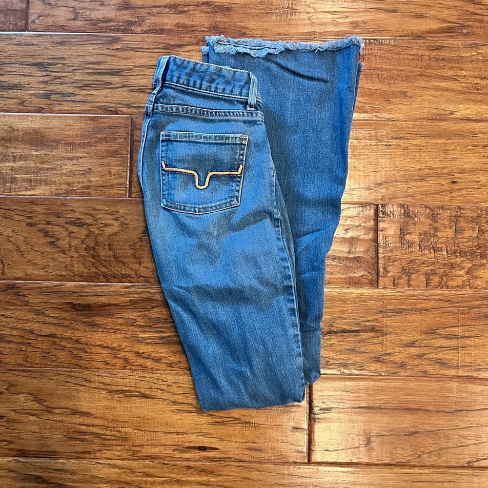 Kimes Ranch Lola Raw-Hem